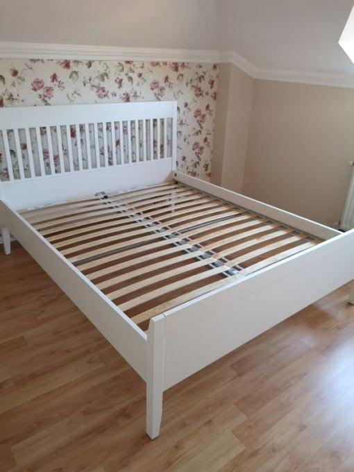  Zamanla kullanılan mobilyalarda çeşitli sorunlar ortaya çıkabilir. Kapakların sarkması, çekmecelerin raydan çıkması, dolapların sallanması veya bağlantı noktalarının gevşemesi gibi problemler oldukça yaygındır. Avcılar mobilya tamir hizmeti kapsamında bu tür sorunlar giderilerek mobilyaların yeniden sağlam hale getirilmesi sağlanır.