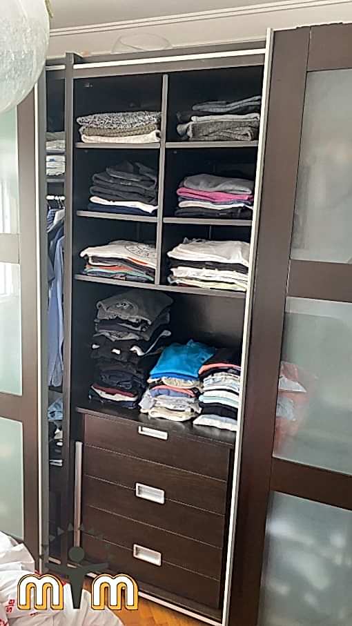  Mobilya tamir servisi olarak Seyit Muhtar mahallesi mobilya tamiri konusunda hizmet veriyoruz. Mobilyalar yapısı gereği ahşaptan imal olması nedeniyle kolay hasar alabiliyor. Evden eve taşıma hizmeti veren bazı firmalar işlerini gelişi güzel yaptıklarından dolayı geride bir çok sorunlar bırakabiliyorlar. Mobilya tamir işlemi işinde deneyimli ve tecrübeli teknisyenler tarafından dikkatlice yapılmalıdır