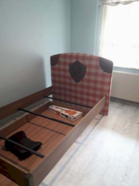  Mobilya tamir servisi olarak Mesih Paşa mahallesi mobilya tamiri konusunda hizmet veriyoruz. Mobilyalar yapısı gereği ahşaptan imal olması nedeniyle kolay hasar alabiliyor. Evden eve taşıma hizmeti veren bazı firmalar işlerini gelişi güzel yaptıklarından dolayı geride bir çok sorunlar bırakabiliyorlar. Mobilya tamir işlemi işinde deneyimli ve tecrübeli teknisyenler tarafından dikkatlice yapılmalıdır.