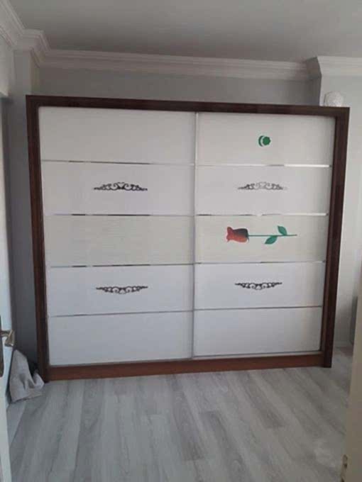  Demontaj veya montaj işlemi yapılırken ilerleyen zamanlarda oluşabilecek sorunlarında önüne geçmek için gayret göstermeye çalışıyoruz. Bazı mobilyalar kaliteli olurken bazıları ise kalitesiz ürünlerden oluşur. Çalışma hayatımızda bu tür sorunlar genellikle internet mağazalarında hazır satılan modüler mobilyalarda daha sık karşılaşıyoruz. Mobilyalarınızın uzun ömürlü montaj işlemi için firmamız ile iletişime geçerek randevu talebinde bulunabilirsiniz.