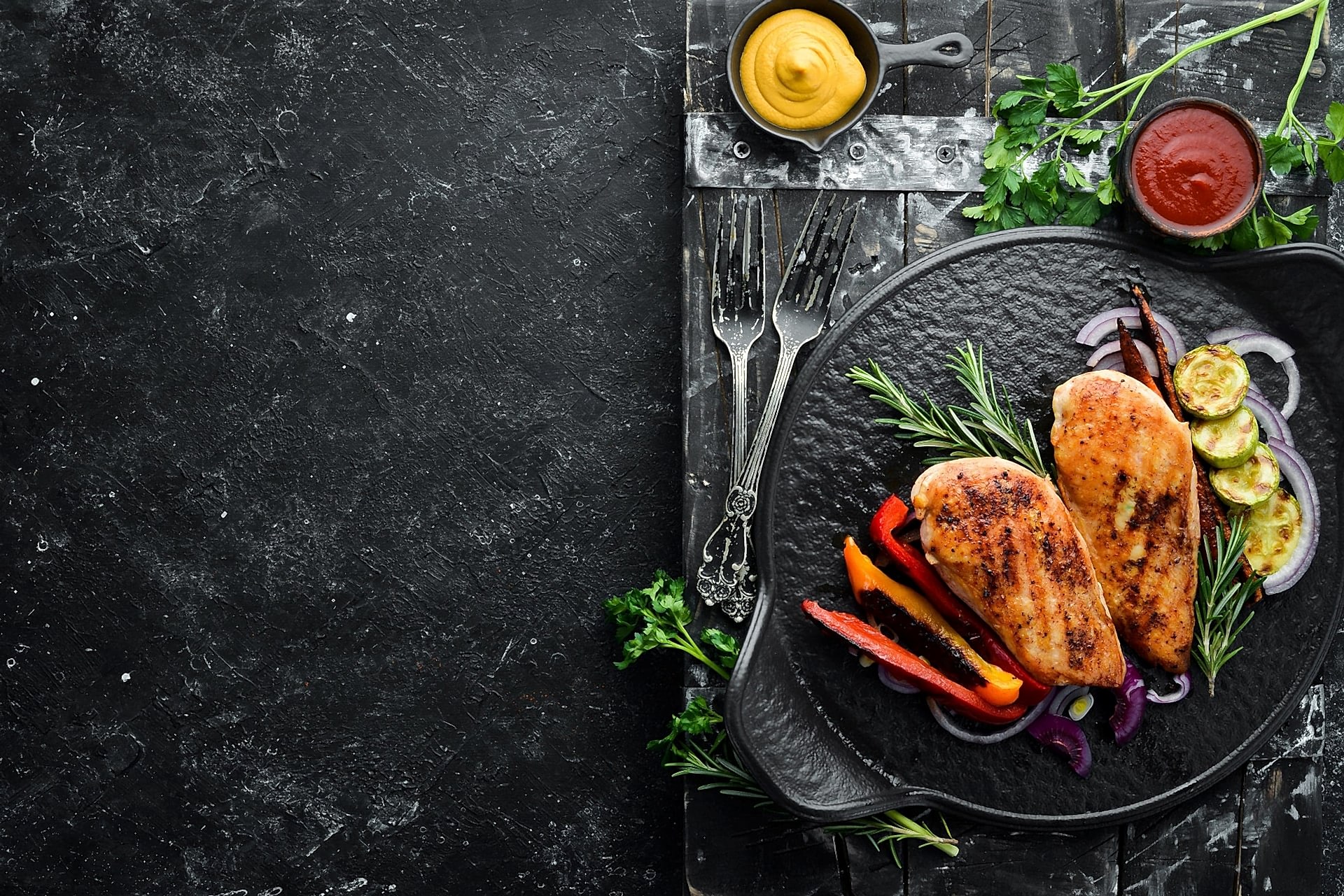 Restaurant & Karaoke