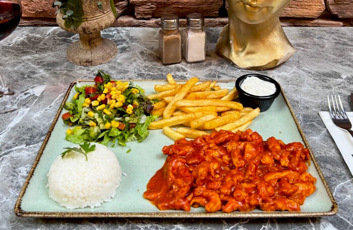 KAHVERENGİ  CHICKEN